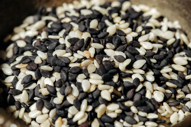 Hulled Sesame Seeds